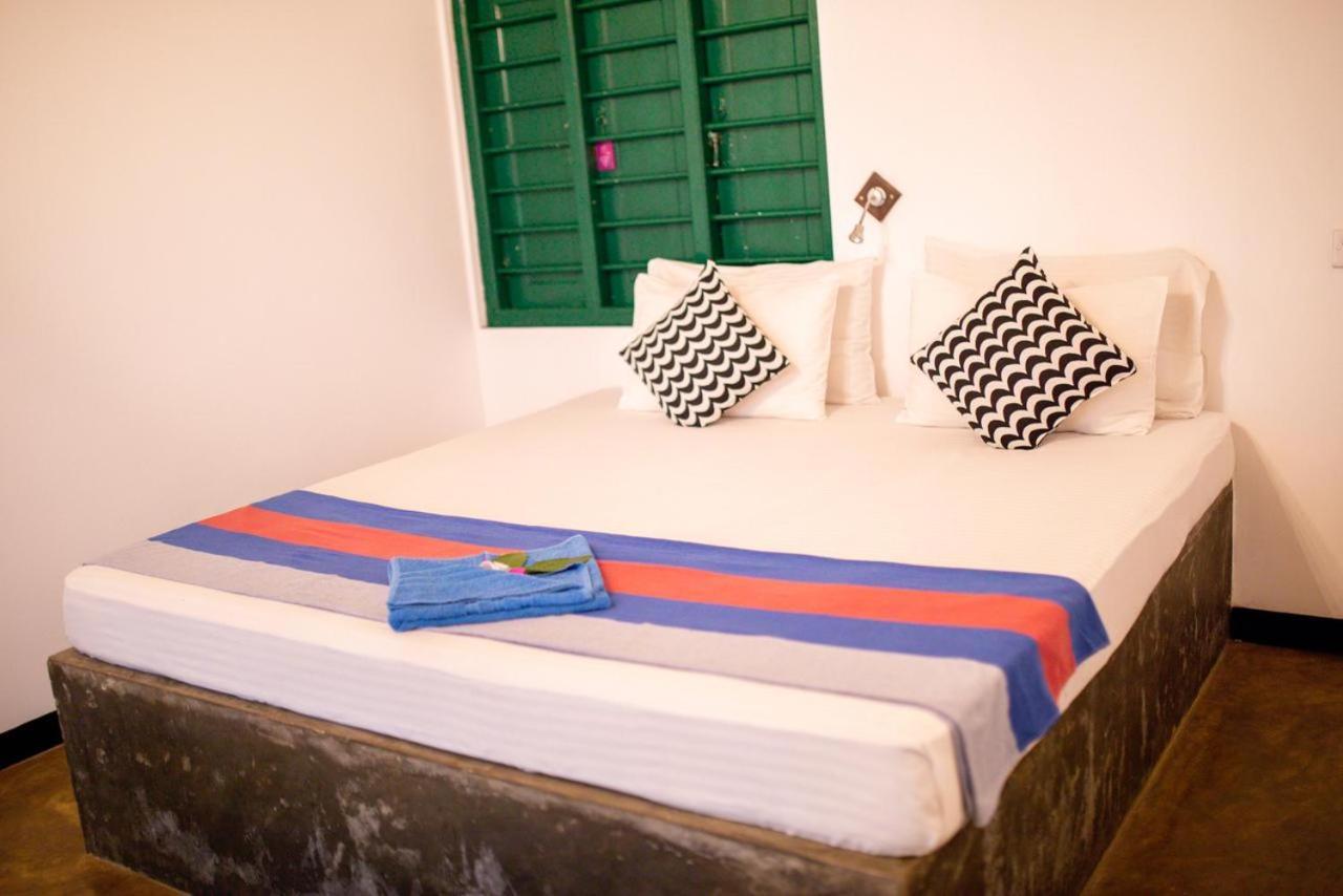 Backpack Beach Hostel & Reggae Bar Bussa Extérieur photo
