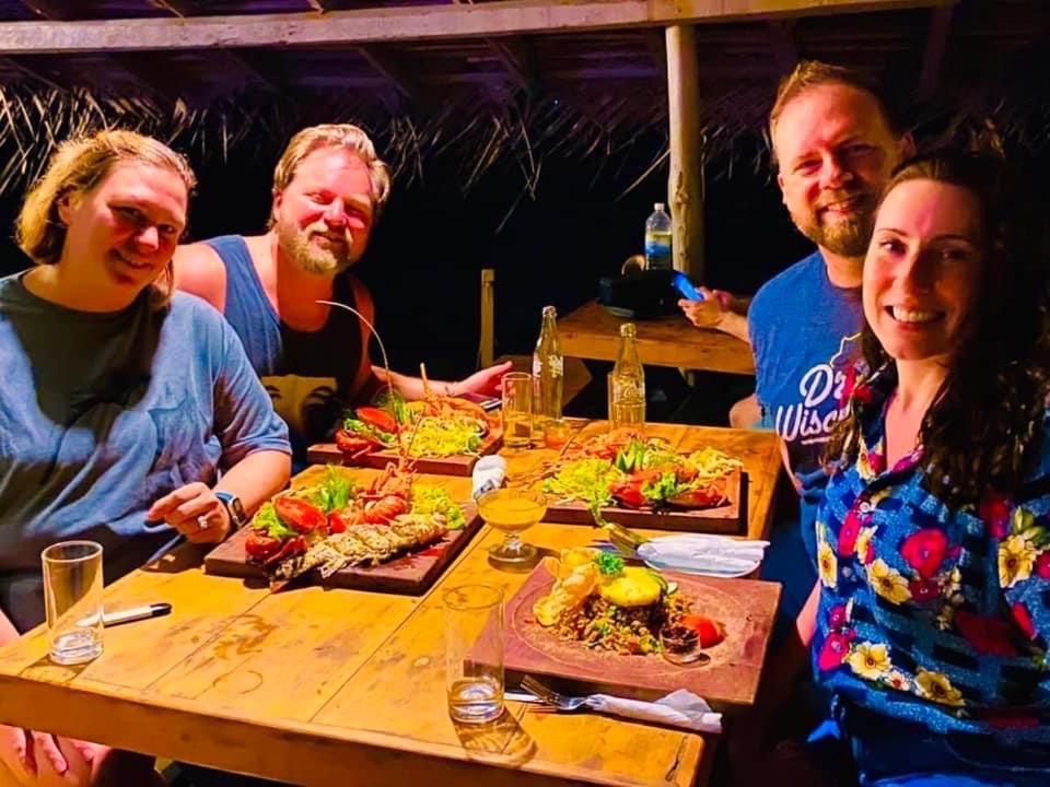 Backpack Beach Hostel & Reggae Bar Bussa Extérieur photo